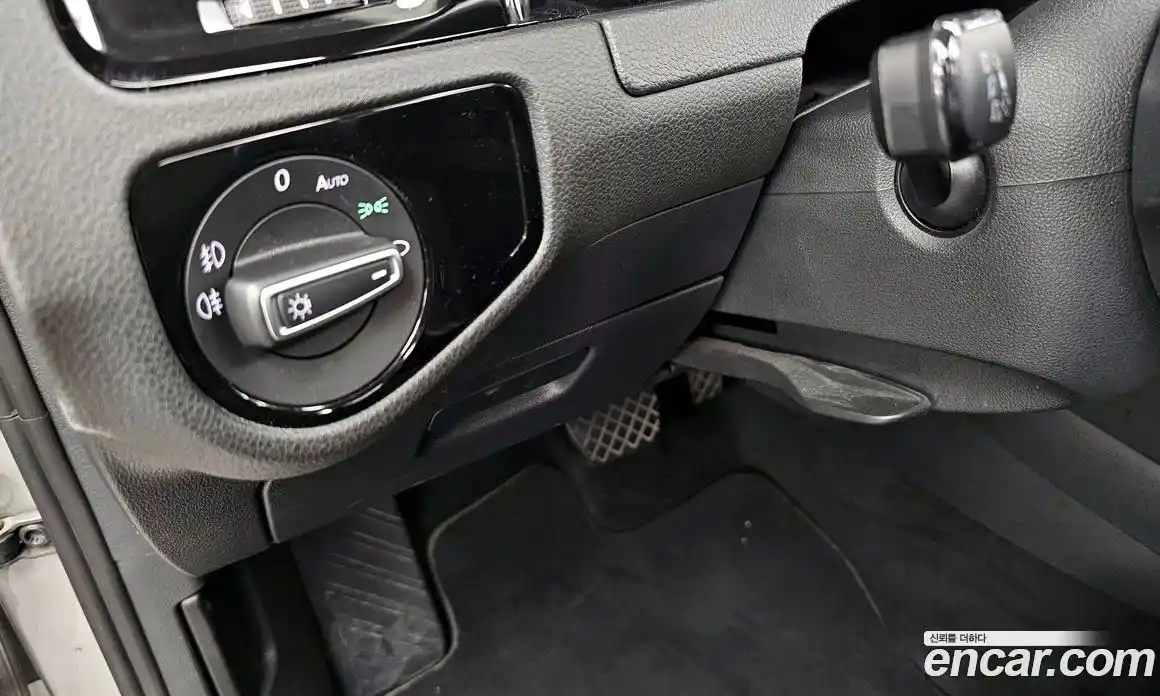 Volkswagen Golf 2013 2.0 гидро в Москве № 215003, фото 14