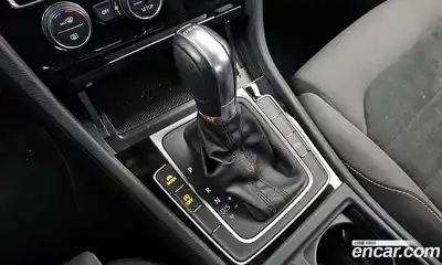 Volkswagen Golf 2013 2.0 гидро в Москве № 215003, миниатюра 9