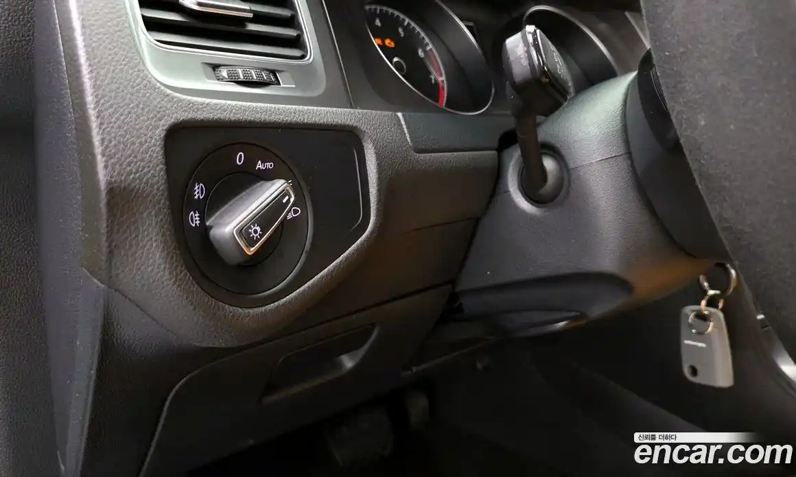 Volkswagen Golf 2016 1.4 гидро в Москве № 215191, фото 16