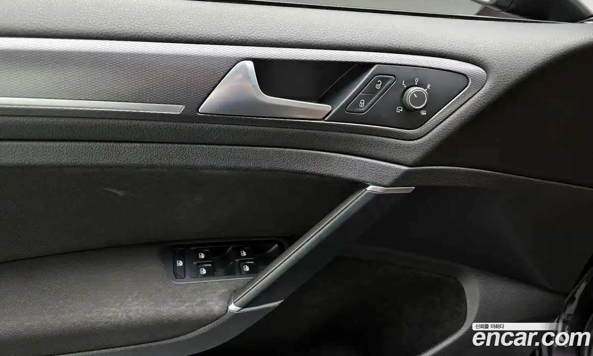 Volkswagen Golf 2016 1.4 гидро в Москве № 215191, фото 18