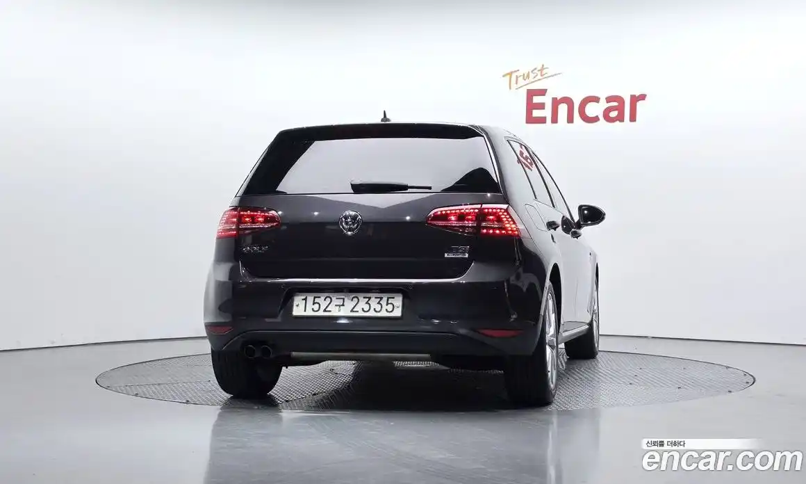 Volkswagen Golf 2016 1.4 гидро в Москве № 215191, фото 4