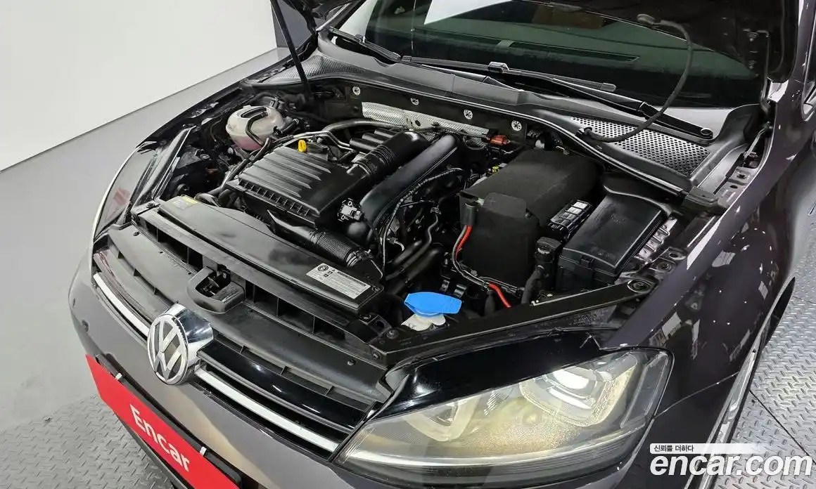Volkswagen Golf 2016 1.4 гидро в Москве № 215191, фото 6