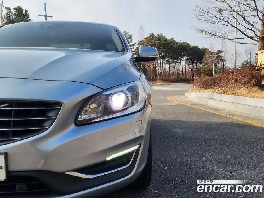 Volvo S60 2017 2.0 гидро в Москве № 224080, фото 20