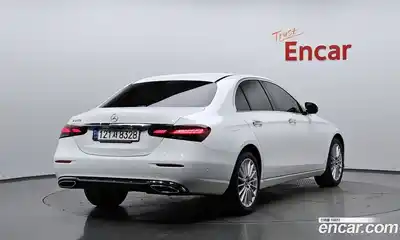 Mercedes-Benz E-Class 2022 2.0 гидро, миниатюра 2