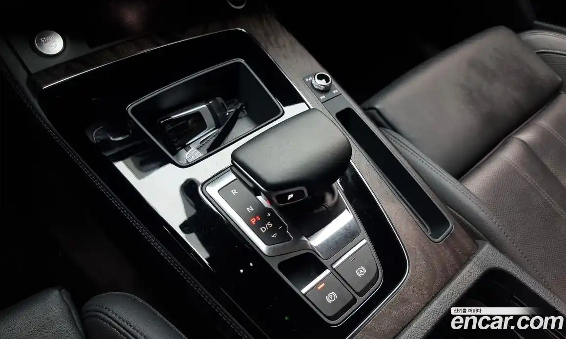 Audi Q5 2023 2.0 гидро в Москве № 229889, фото 9