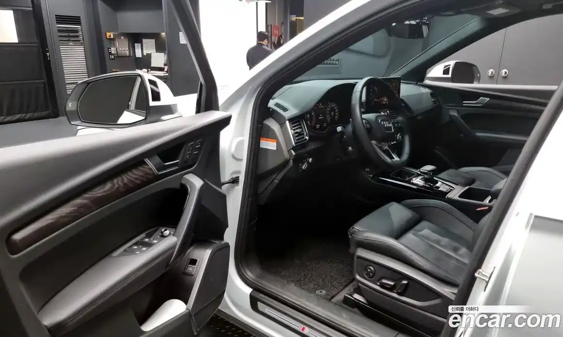Audi Q5 2023 2.0 гидро в Москве № 229889, фото 10