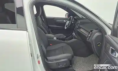 Volvo XC40 2022 0.2 гидро в Москве № 230542, миниатюра 11
