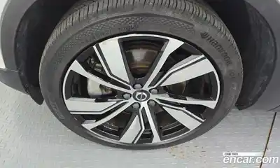Volvo XC40 2022 0.2 гидро в Москве № 230542, миниатюра 5