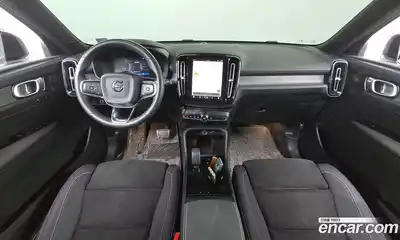 Volvo XC40 2022 0.2 гидро в Москве № 230542, миниатюра 7