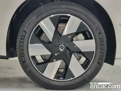 Volvo XC60 2025 2.0 гидро в Москве № 230770, миниатюра 5