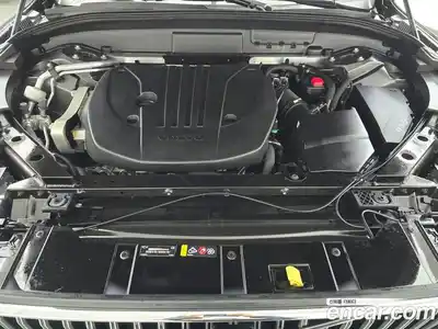 Volvo XC60 2023 2.0 гидро в Москве № 230869, миниатюра 6