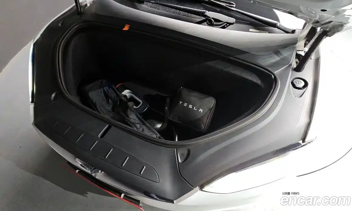 Tesla Model X 2020 0.3 гидро в Москве № 231890, фото 6