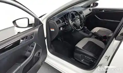 Volkswagen Jetta 2015 2.0 гидро в Москве № 232128, миниатюра 11