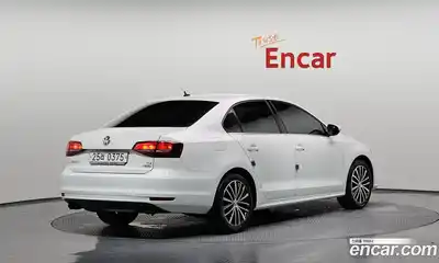 Volkswagen Jetta 2015 2.0 гидро в Москве № 232128, миниатюра 2