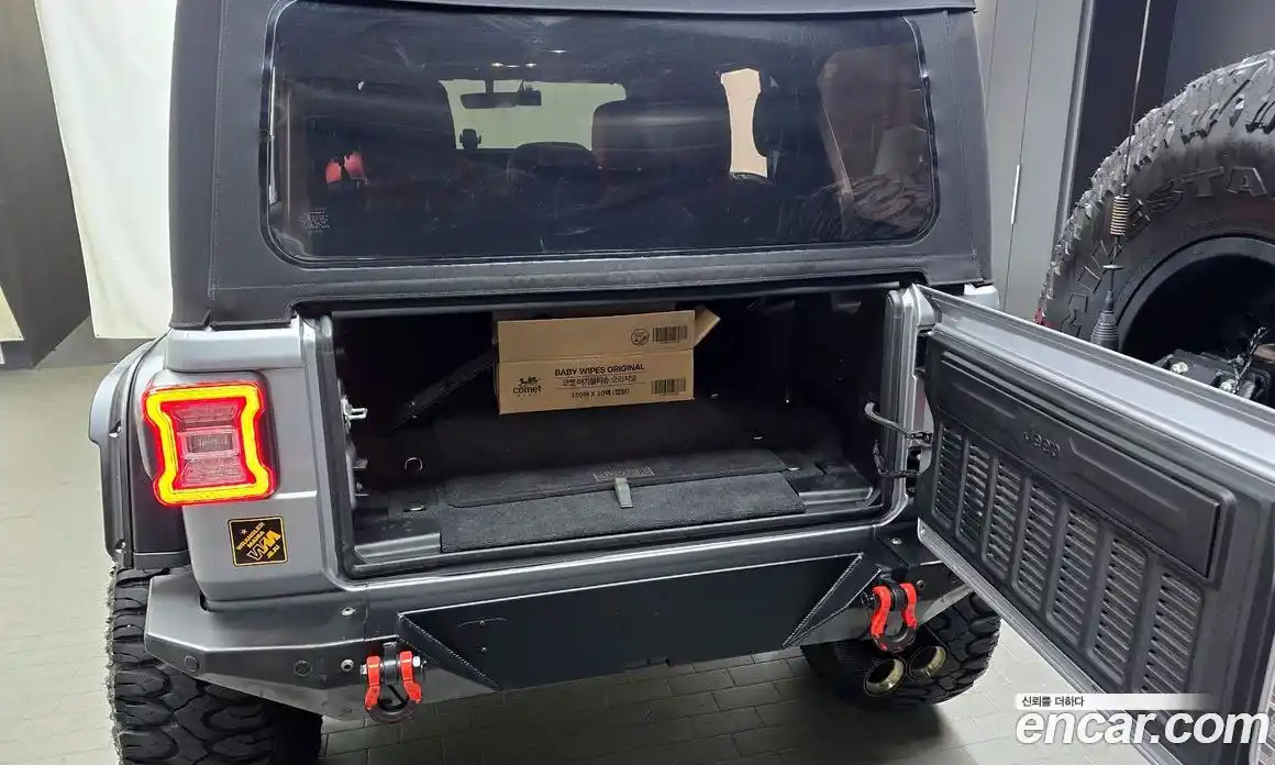 Jeep Wrangler 2019 2.0 гидро в Москве № 232519, фото 20