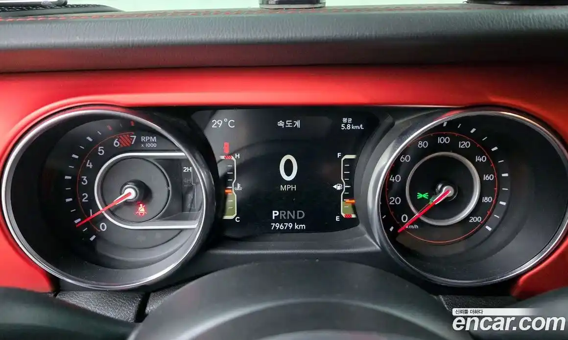 Jeep Wrangler 2019 2.0 гидро в Москве № 232519, фото 8