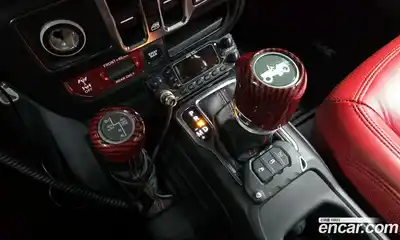Jeep Wrangler 2019 2.0 гидро в Москве № 232519, миниатюра 9