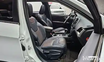 Jeep Cherokee 2014 2.0 гидро в Москве № 232567, миниатюра 12