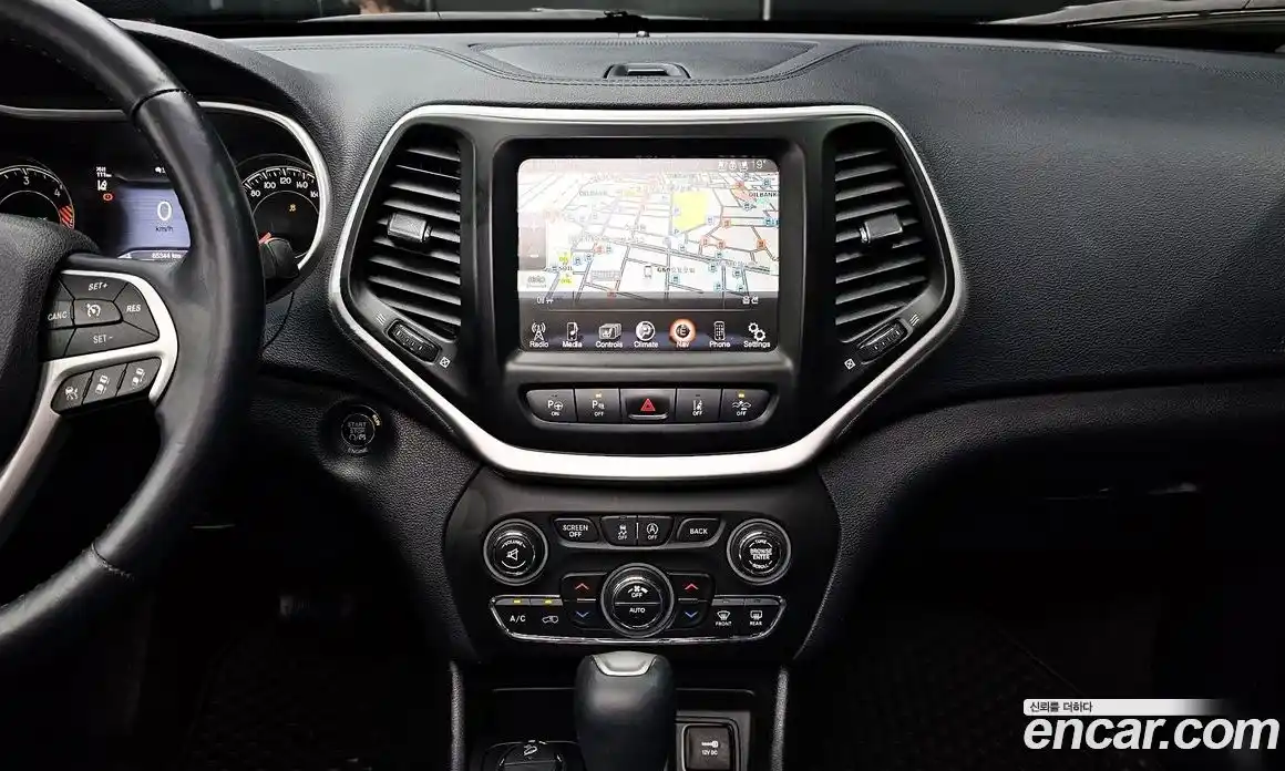 Jeep Cherokee 2014 2.0 гидро в Москве № 232567, фото 15