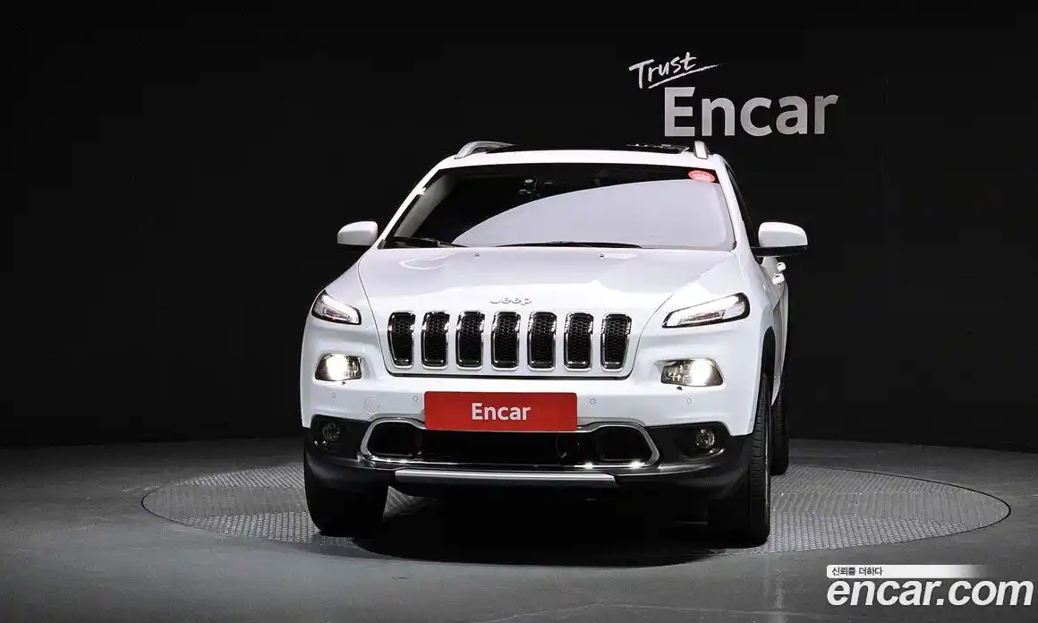Jeep Cherokee 2014 2.0 гидро в Москве № 232567, фото 3