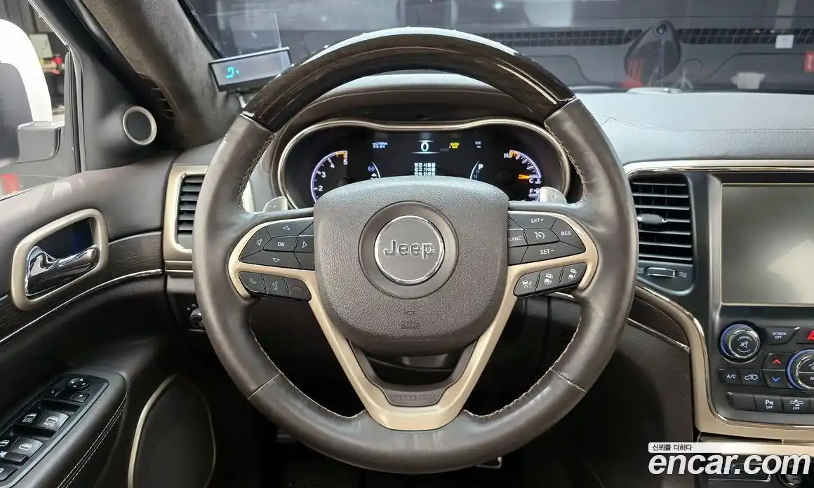 Jeep Cherokee 2014 3.0 гидро в Москве № 232624, фото 13