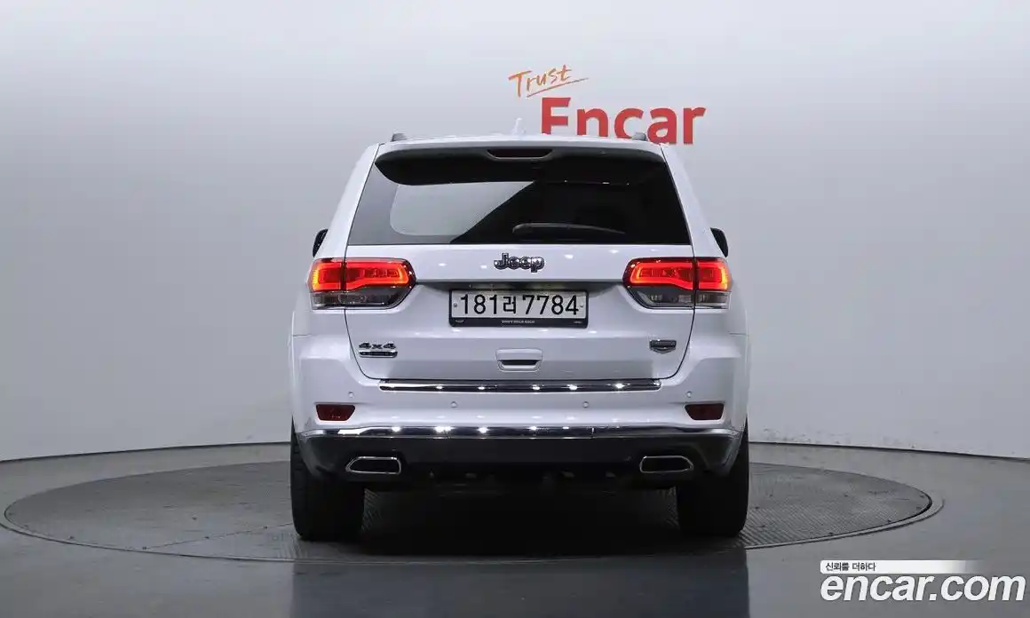 Jeep Cherokee 2014 3.0 гидро в Москве № 232624, фото 4