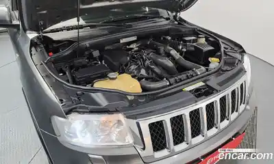 Jeep Cherokee 2012 3.0 гидро в Москве № 232789, миниатюра 6