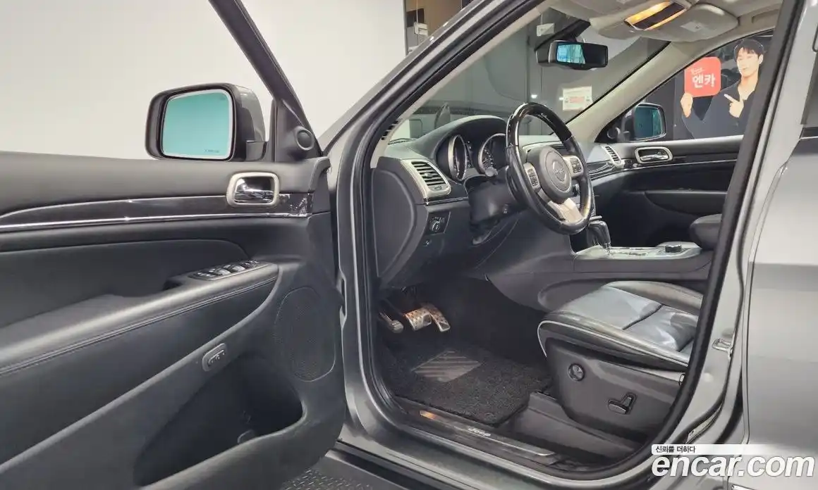 Jeep Cherokee 2012 3.0 гидро в Москве № 232789, фото 10