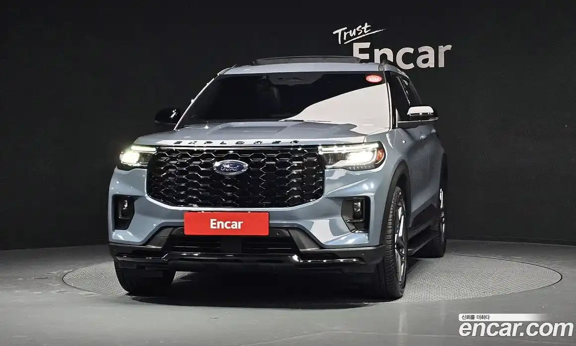 Ford Explorer 2025 2.3 гидро в Москве № 233220, фото 3