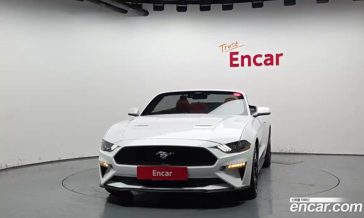 Ford Mustang 2021 2.3 гидро в Москве № 233264, фото 3