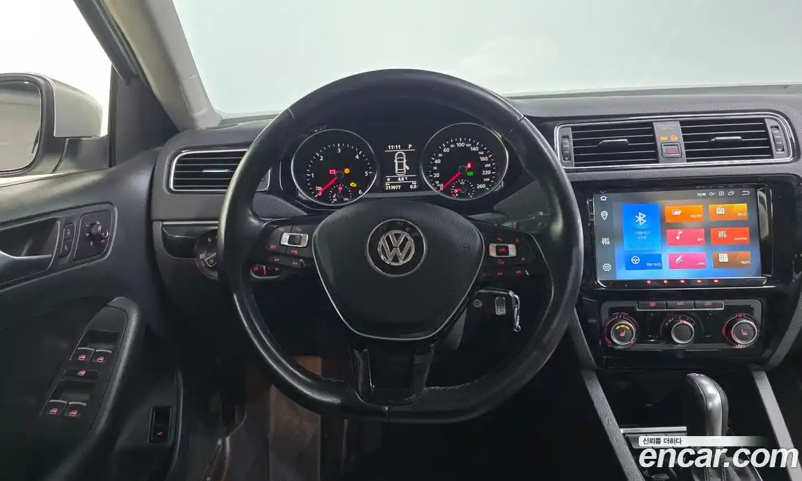Volkswagen Jetta 2015 2.0 гидро в Москве № 254811, фото 13