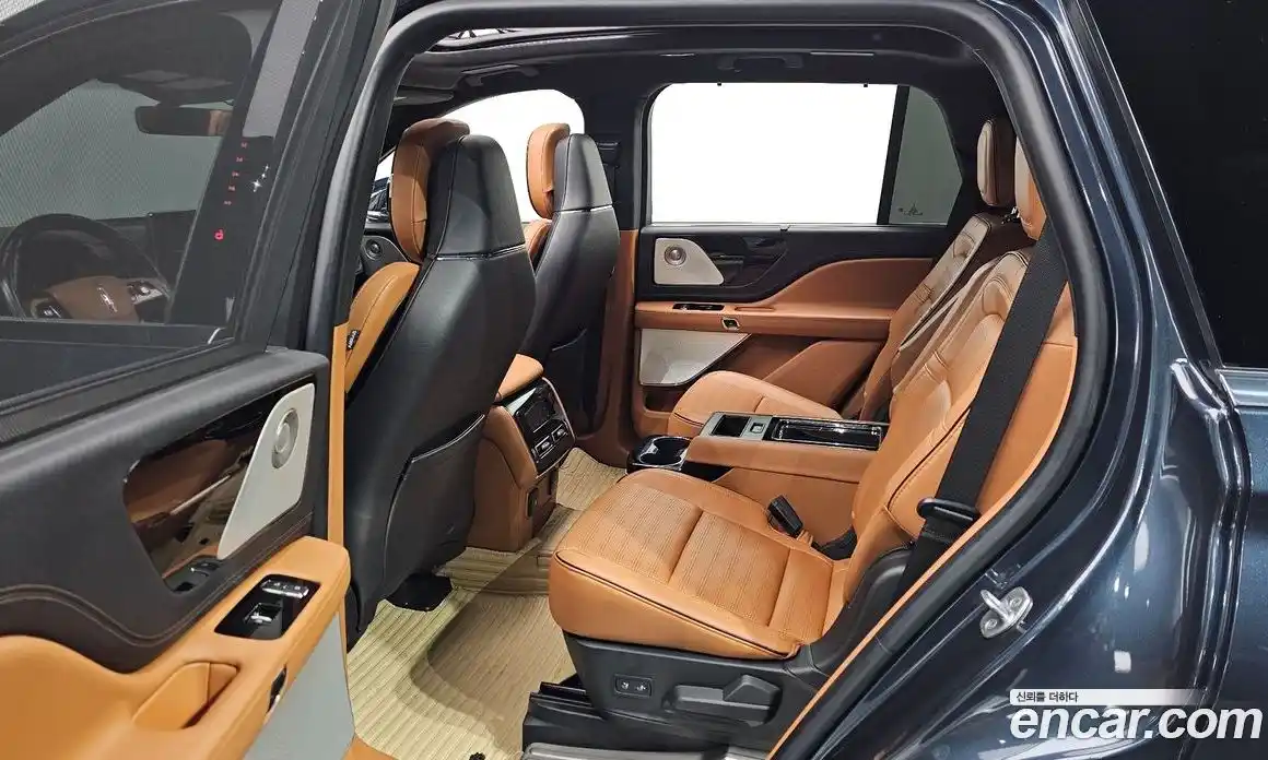 Lincoln Aviator 2022 3.0 гидро в Москве № 255734, фото 16