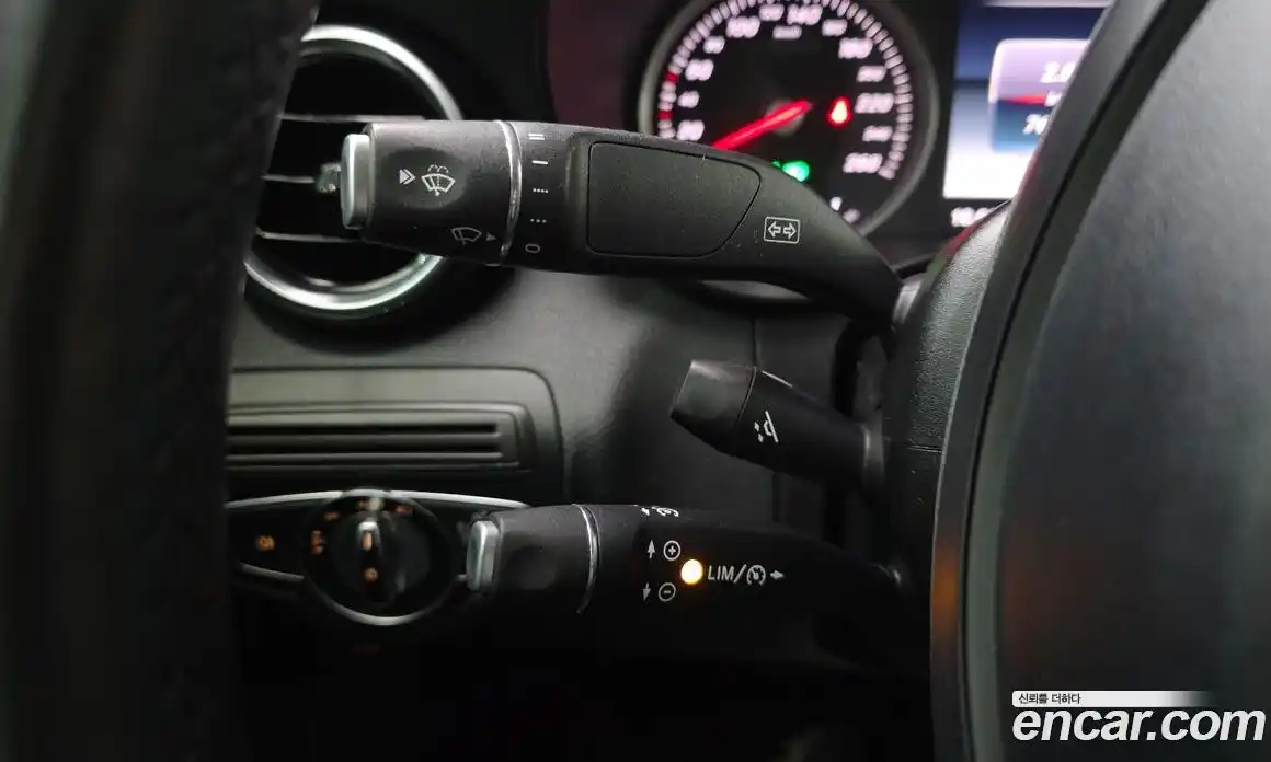 Mercedes-Benz C-Class 2016 1.6 гидро в Москве № 264699, фото 13