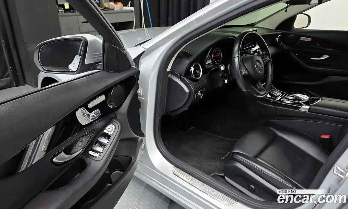 Mercedes-Benz C-Class 2016 1.6 гидро в Москве № 264699, фото 10