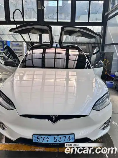 Tesla Model X 2018 1.0 гидро в Москве № 275256, миниатюра 3