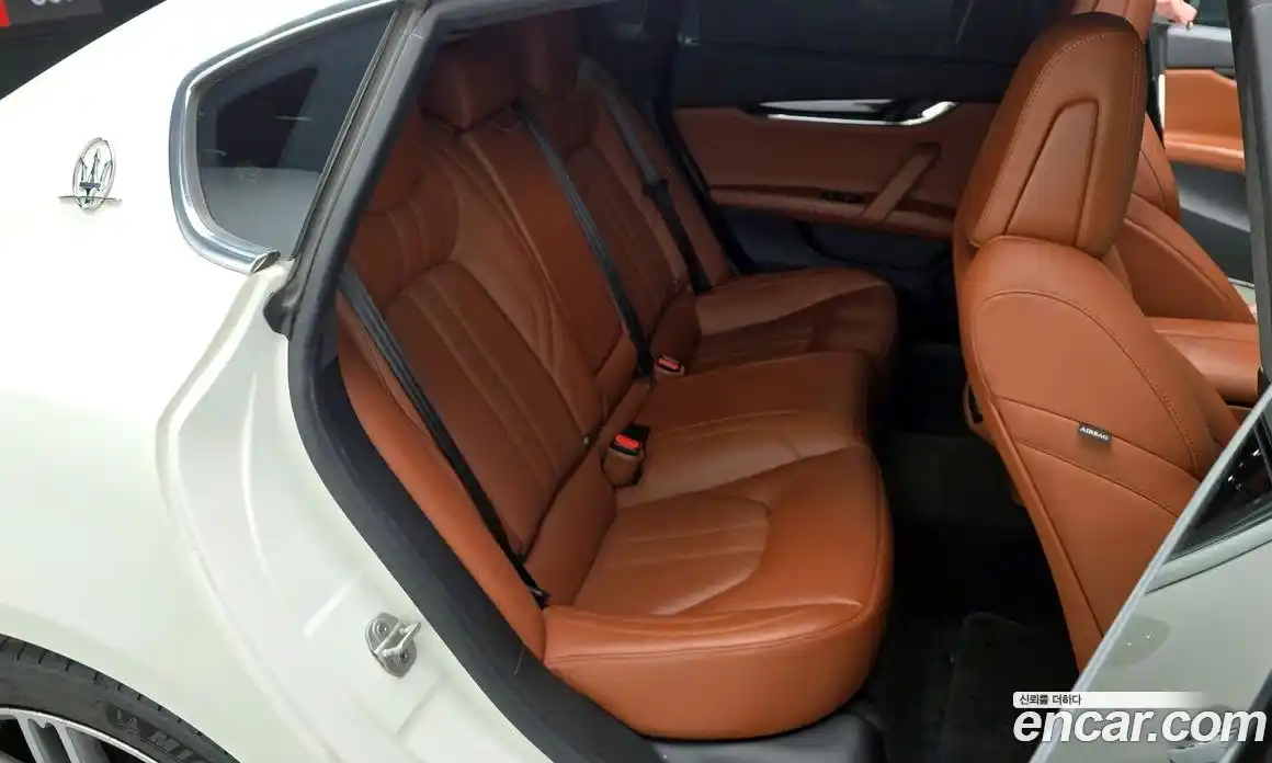 Maserati Quattroporte 2017 3.0 гидро в Москве № 282840, фото 12