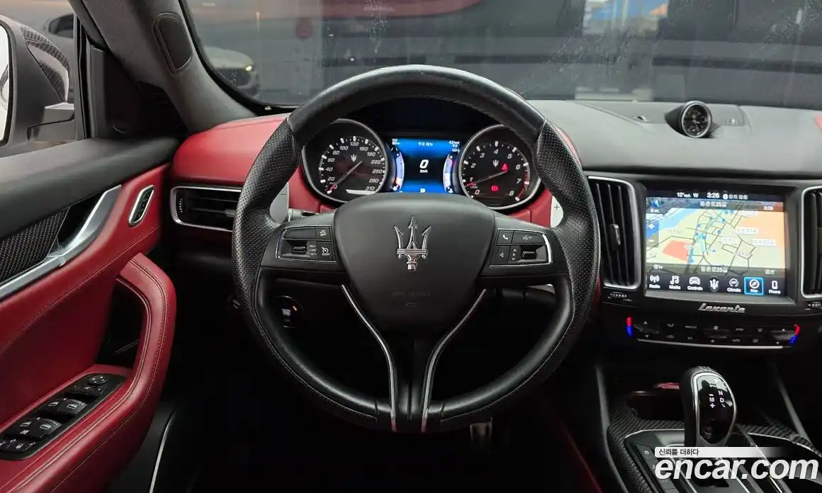 Maserati Levante 2017 3.0 гидро в Москве № 282996, фото 13