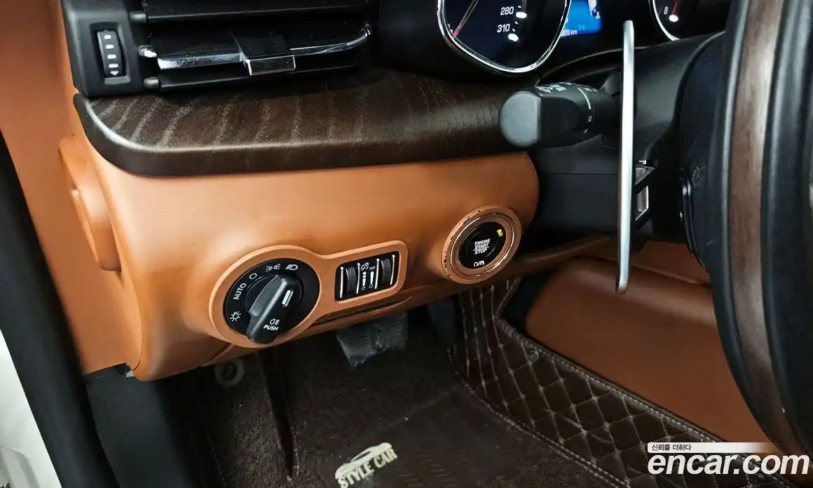 Maserati Quattroporte 2017 3.0 гидро в Москве № 283060, фото 17