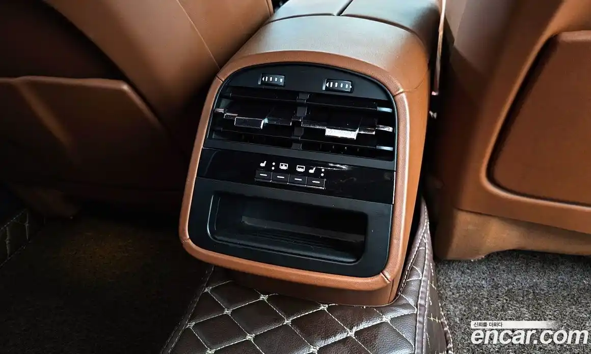 Maserati Quattroporte 2017 3.0 гидро в Москве № 283060, фото 19