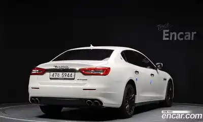 Maserati Quattroporte 2017 3.0 гидро в Москве № 283060, миниатюра 2