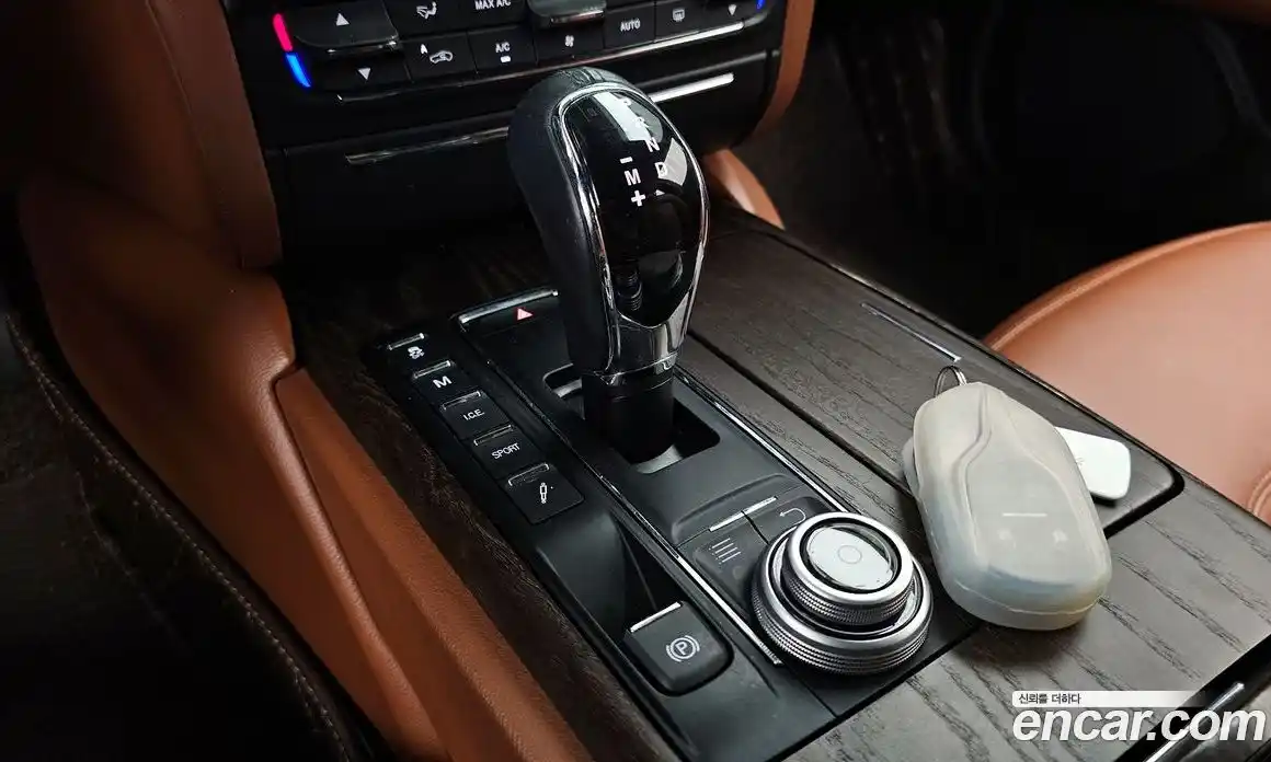 Maserati Quattroporte 2017 3.0 гидро в Москве № 283060, фото 9