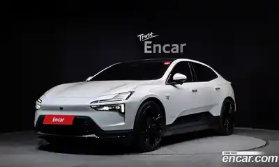 Polestar Polestar 4, 2025