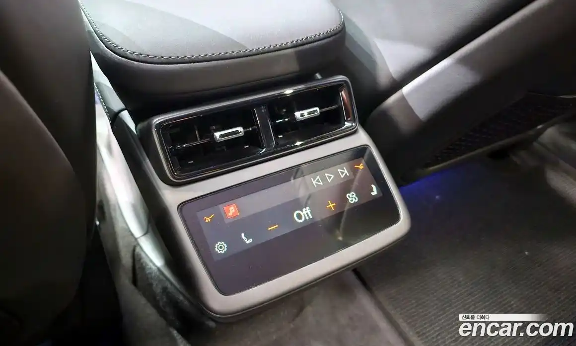 Polestar Polestar 4 2025 0.2 гидро в Москве № 284053, фото 18