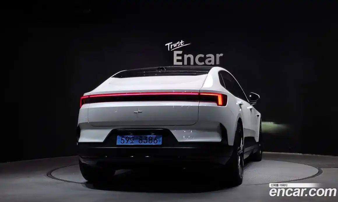 Polestar Polestar 4 2025 0.2 гидро в Москве № 284053, фото 4