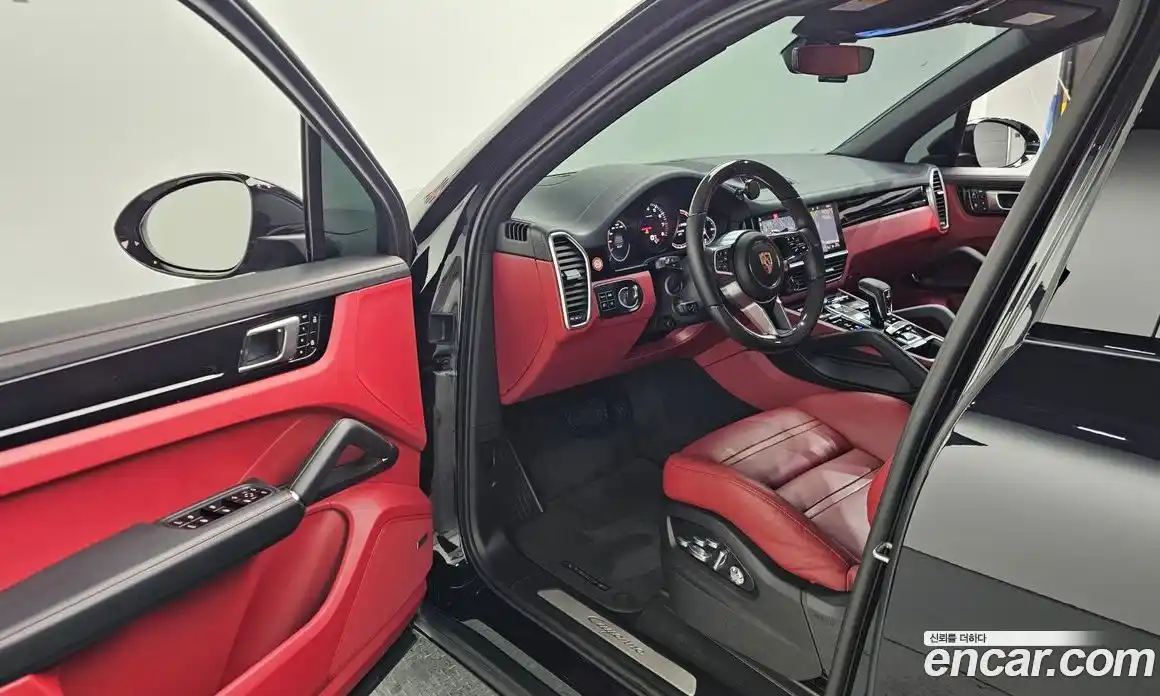 Porsche Cayenne 2019 3.0 гидро в Москве № 294086, фото 10