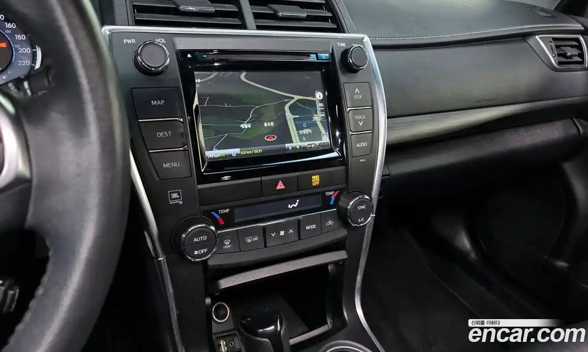 Toyota Camry 2016 2.5 гидро в Москве № 302641, фото 14