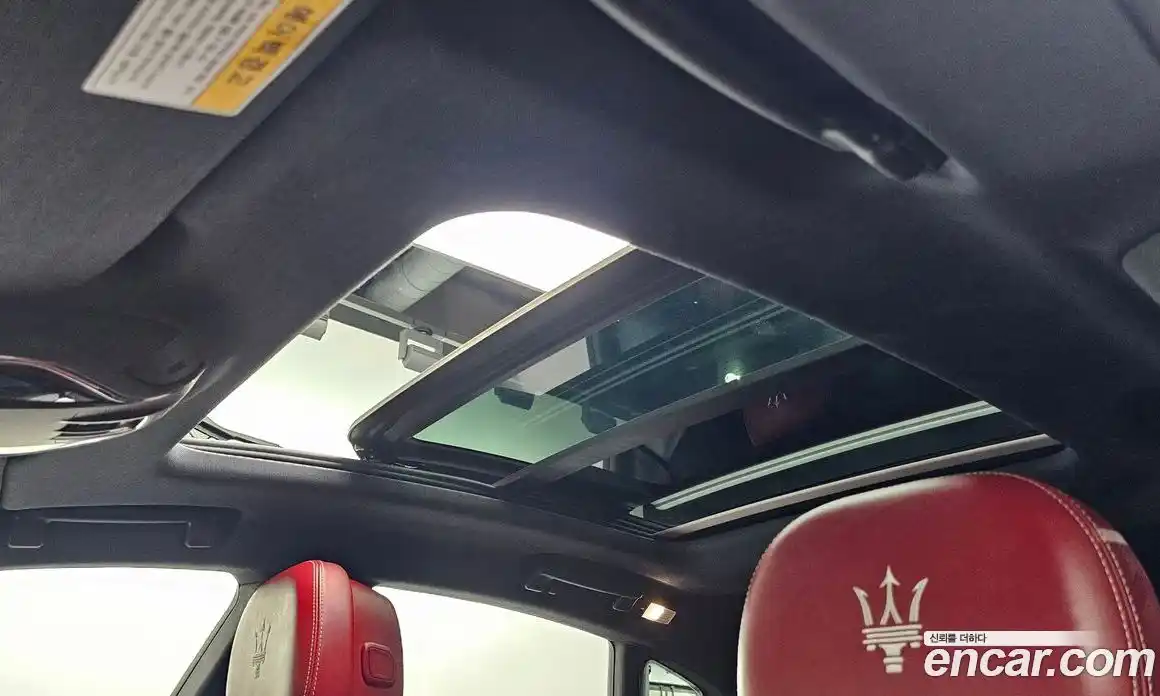 Maserati Levante 2017 3.0 гидро в Москве № 304519, фото 13