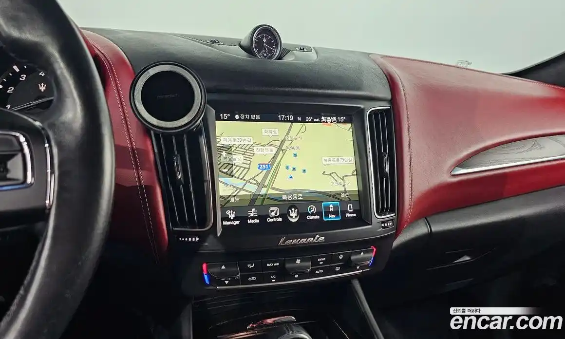 Maserati Levante 2017 3.0 гидро в Москве № 304519, фото 17