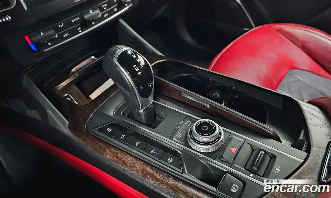 Maserati Levante 2017 3.0 гидро в Москве № 304519, фото 9