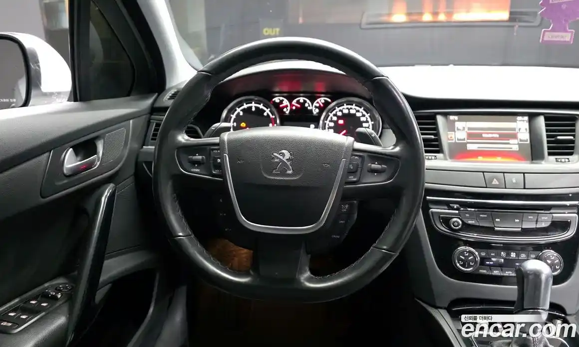 Peugeot 508 2016 1.6 гидро в Москве № 336221, фото 13